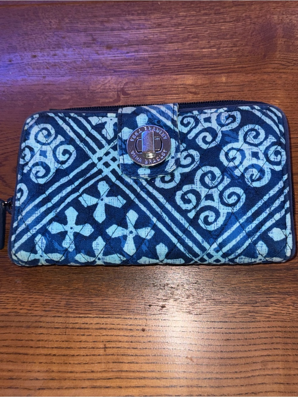 Vera Bradley Navy and Light Blue Quilted Zip Card Wallet